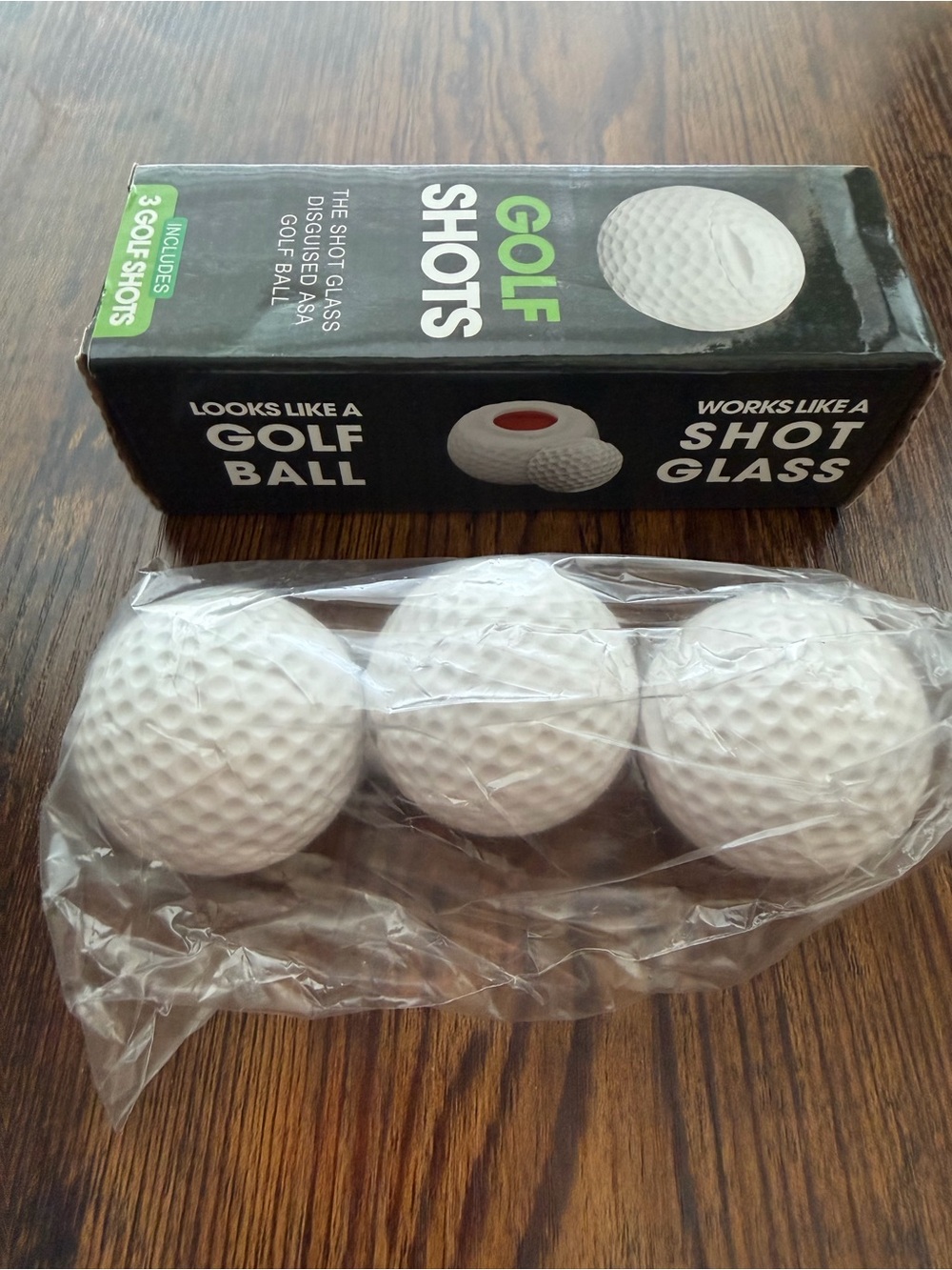 NIB Golf Shots Novelty Set of Portable Golf Ball Shaped Shot Glasses (3-Pack)